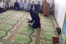 آموزش عملی احیای قلبی ریوی پایه جهت کارکنان ستادی