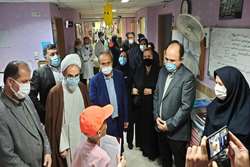 گزارش تصویری از عیادت نماینده ولی فقیه در گیلان، ریاست دانشگاه ، معاونین و مدیران ستادی دانشگاه از کودکان بستری در مرکز آموزشی درمانی ۱۷ شهریور 